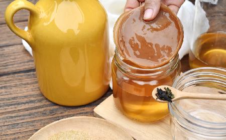 Kombucha - przepis, jak zrobić napój fermentowany grzybem herbacianym