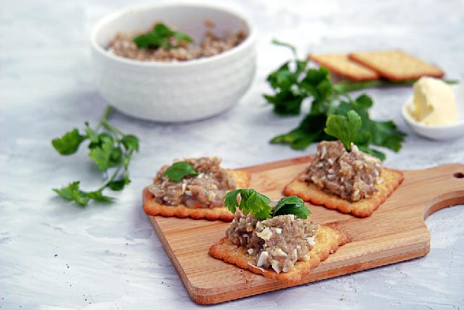 Pasta ze śledzi